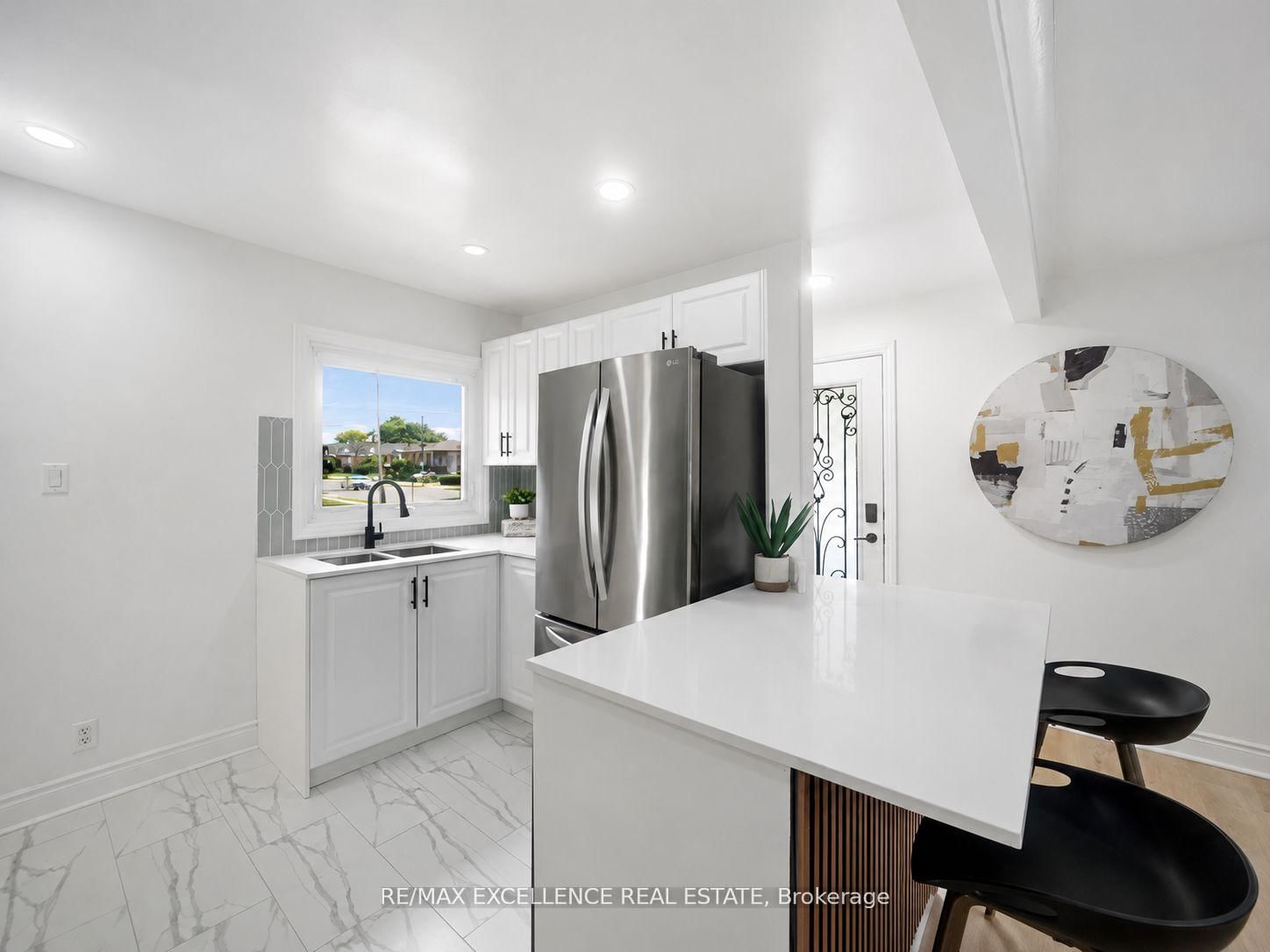 627 Upper Sherman Avenue • Hamilton, ON photo 6