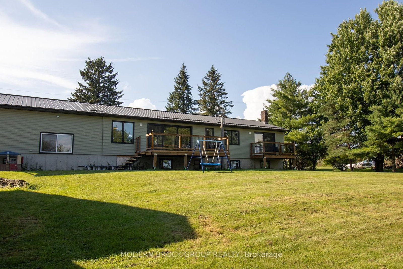 75 Lake Eloida Road • Athens, ON photo 4