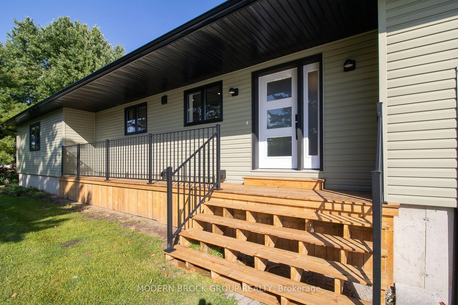 75 Lake Eloida Road • Athens, ON photo 7