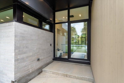 3207 VIVIAN LINE 37 • Stratford, ON photo 4