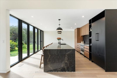 3207 VIVIAN LINE 37 • Stratford, ON photo 8