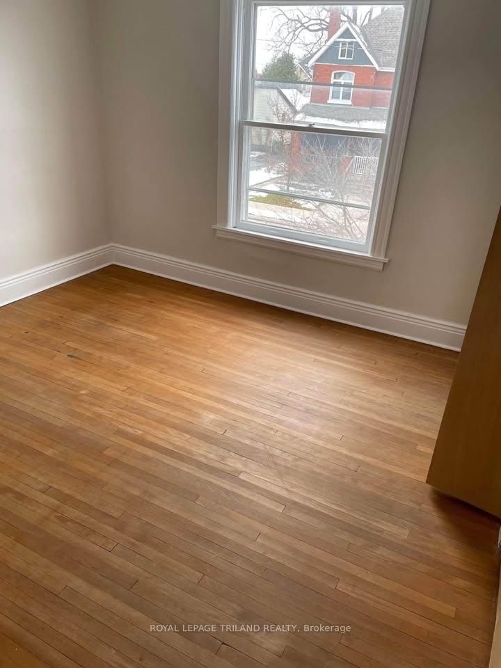 2 - 23.5 Chestnut Street
