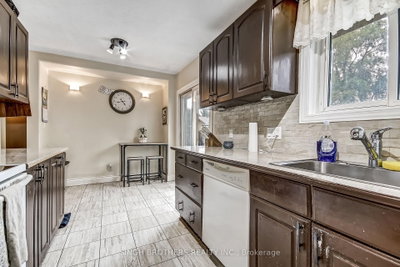344 Springbank Avenue N • Woodstock, ON photo 4