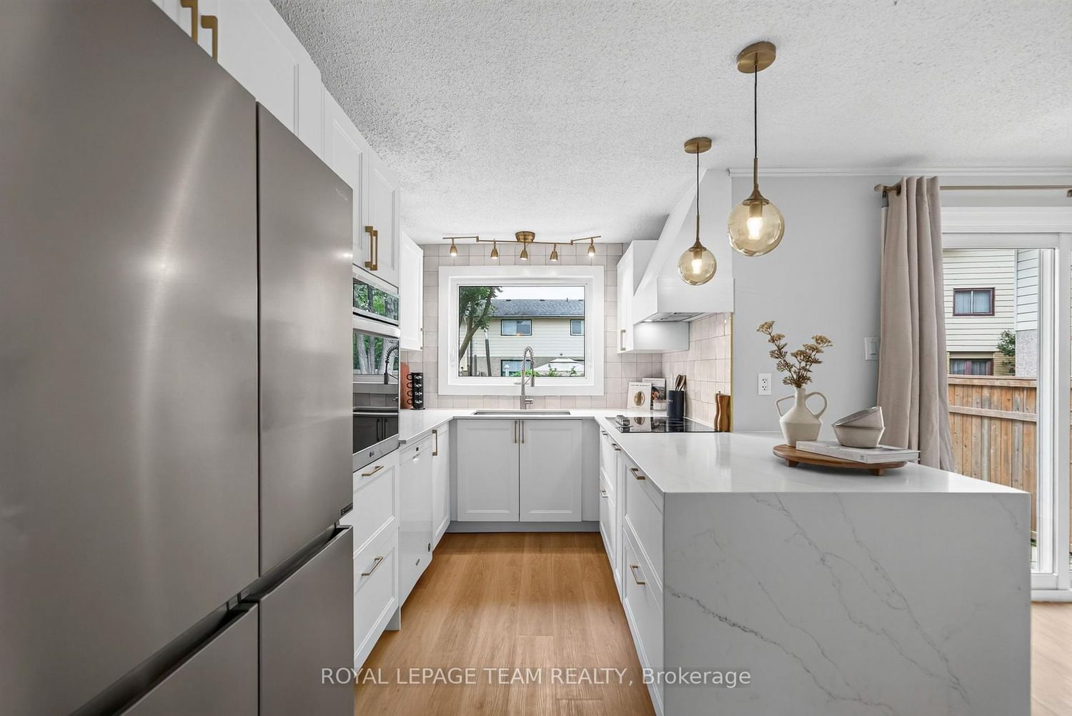 2333 Cotters Crescent • Ottawa, ON photo 19