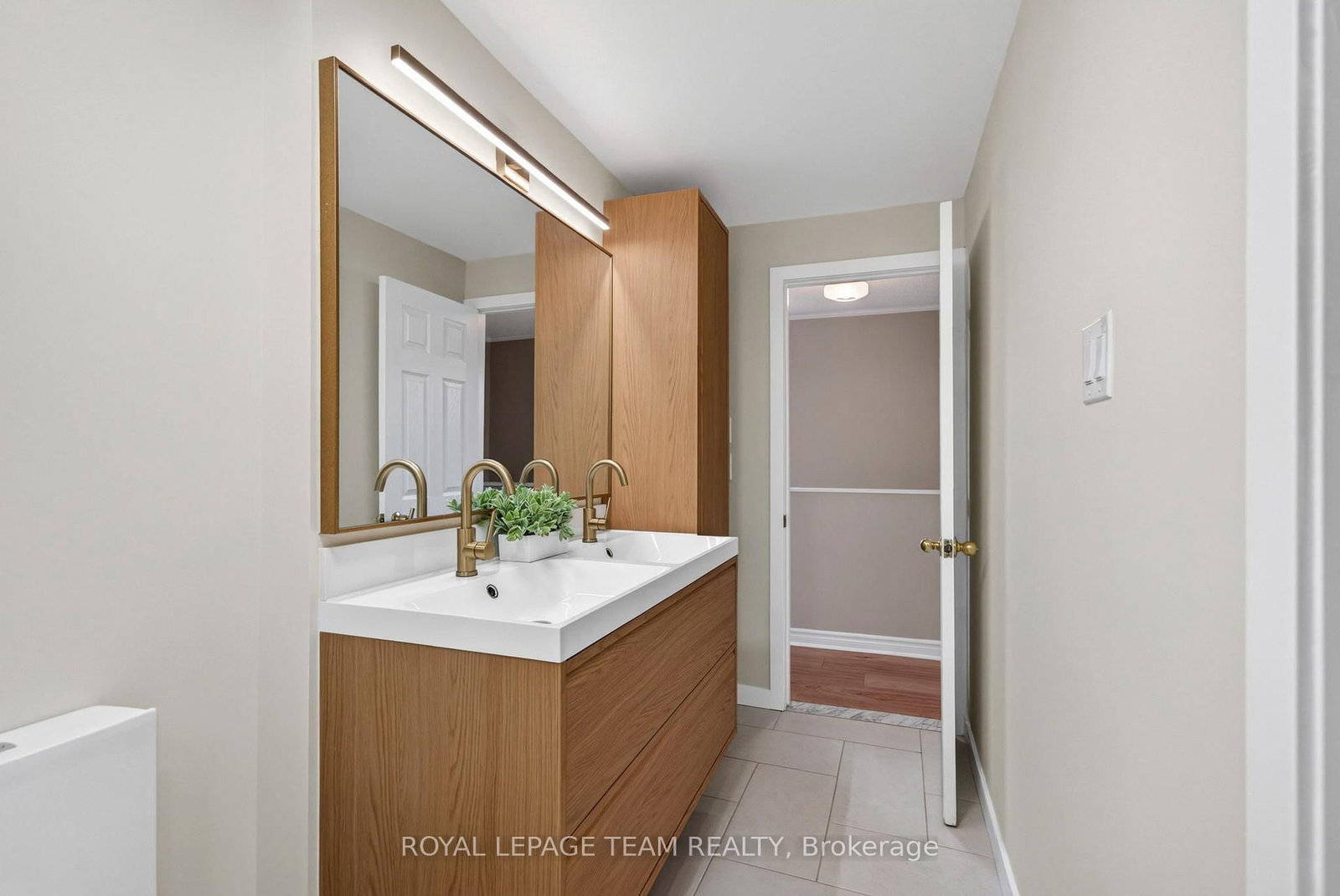 2333 Cotters Crescent • Ottawa, ON photo 29