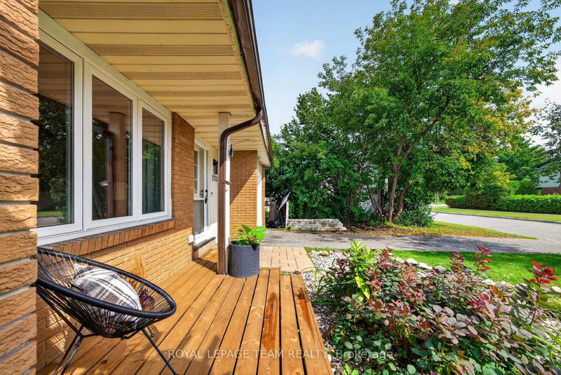 2333 Cotters Crescent