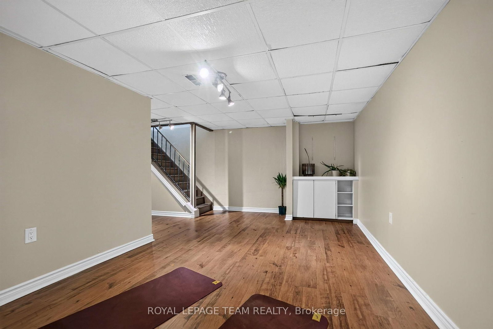 2333 Cotters Crescent • Ottawa, ON photo 39