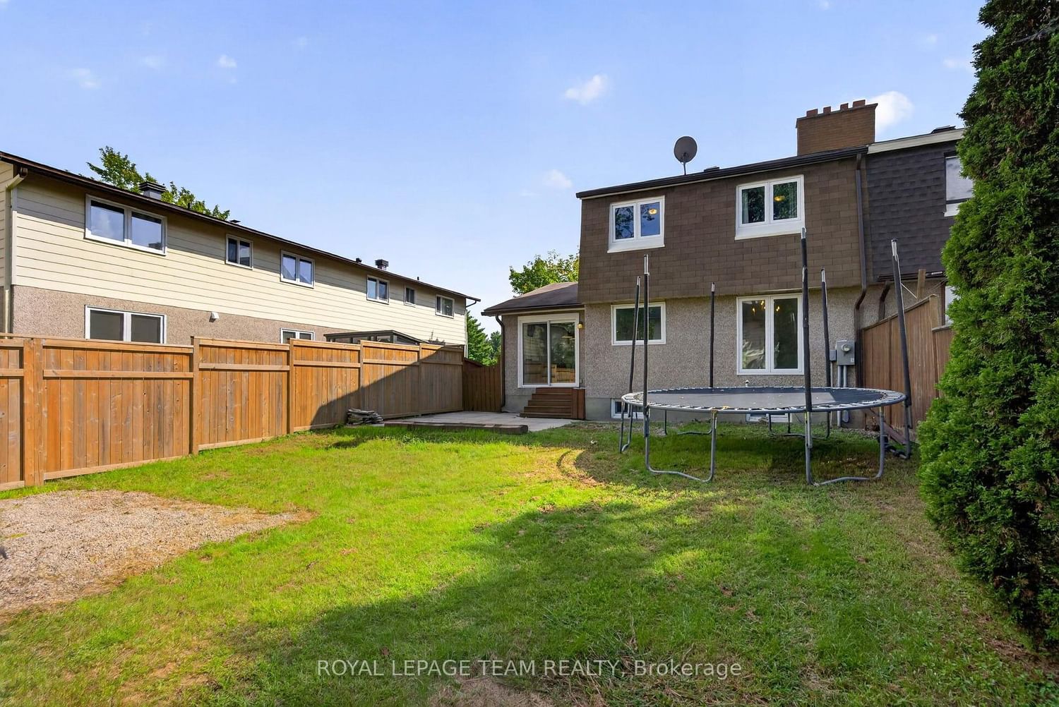 2333 Cotters Crescent • Ottawa, ON photo 44