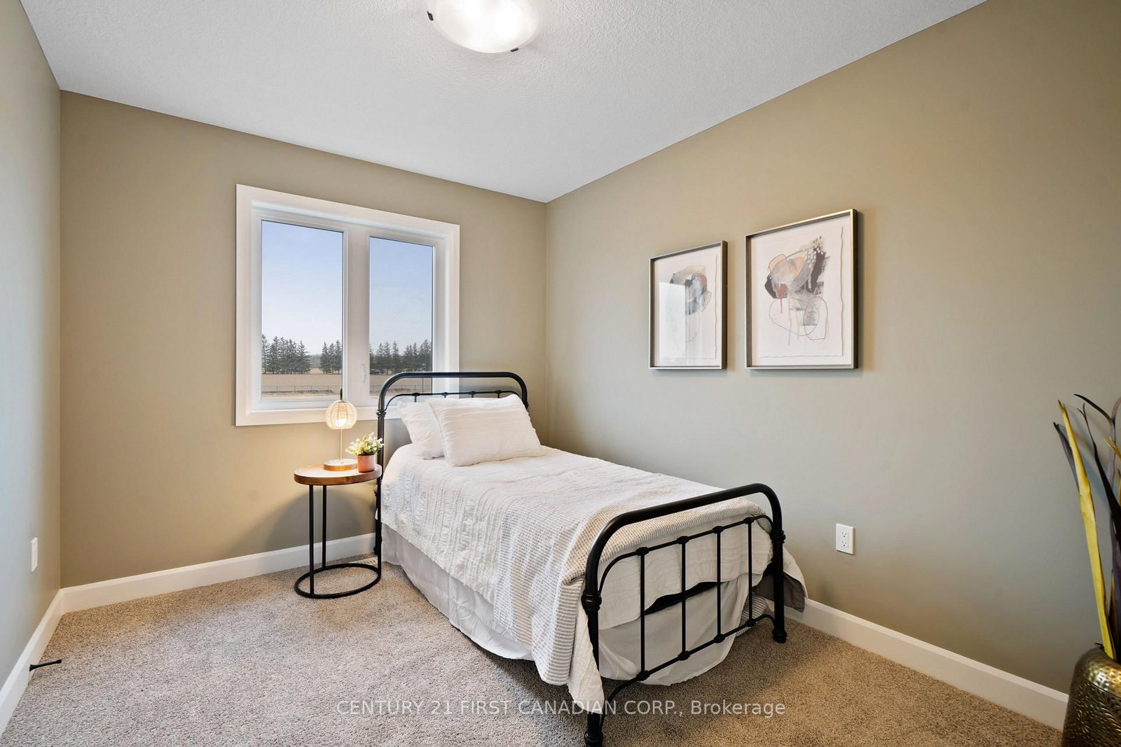 111 Addison Avenue • Lucan Biddulph, ON photo 33