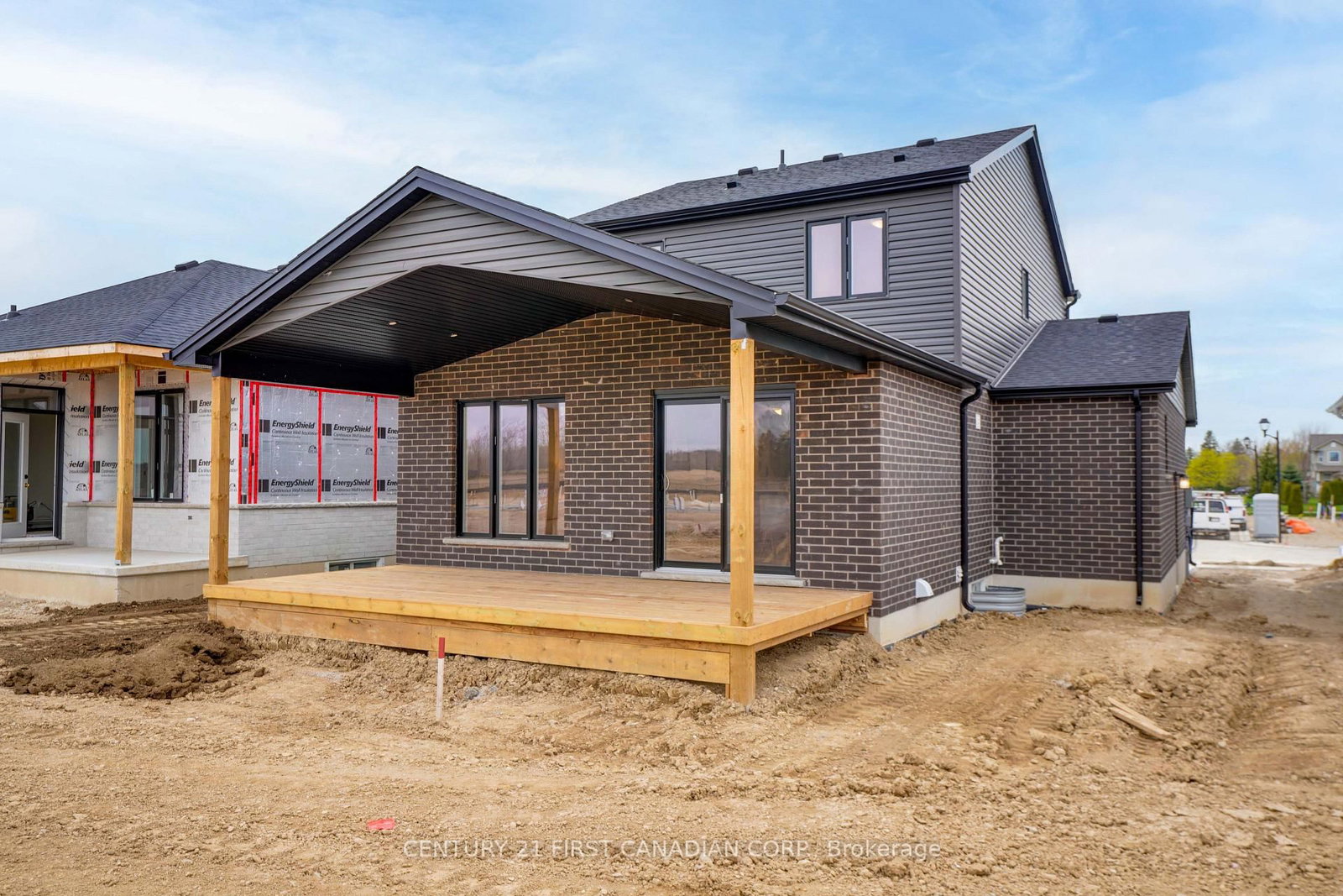 111 Addison Avenue • Lucan Biddulph, ON photo 40