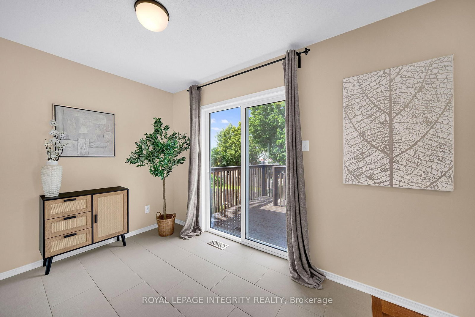 133 Mountshannon Drive • Ottawa, ON photo 18