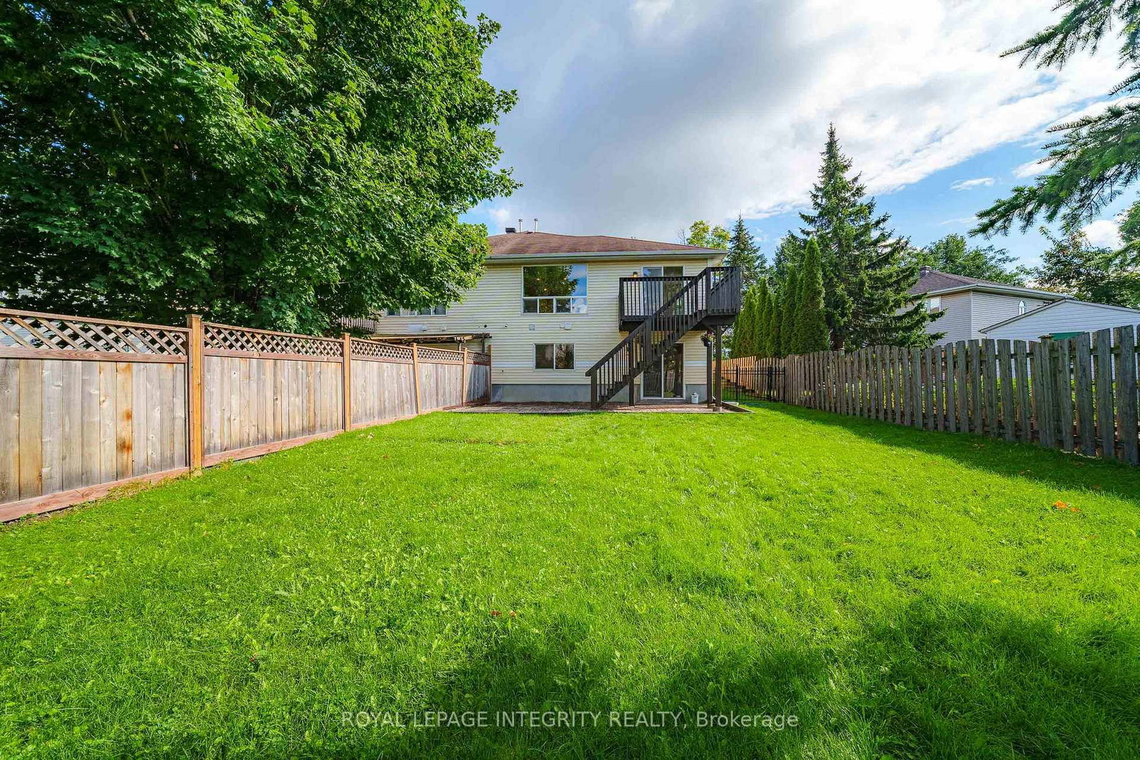 133 Mountshannon Drive • Ottawa, ON photo 41