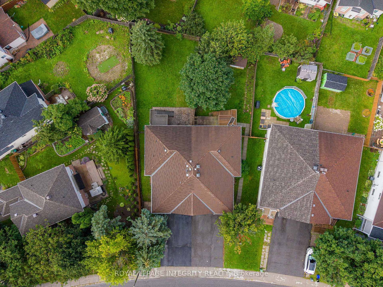 133 Mountshannon Drive • Ottawa, ON photo 43