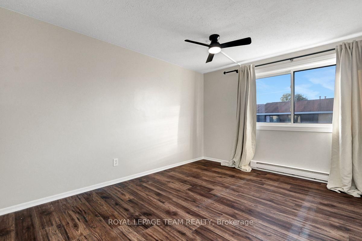 13 Woodvale Green Drive • #100 • Ottawa, ON photo 22