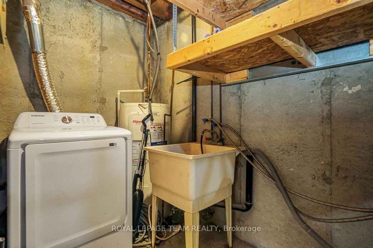 13 Woodvale Green Drive • #100 • Ottawa, ON photo 34
