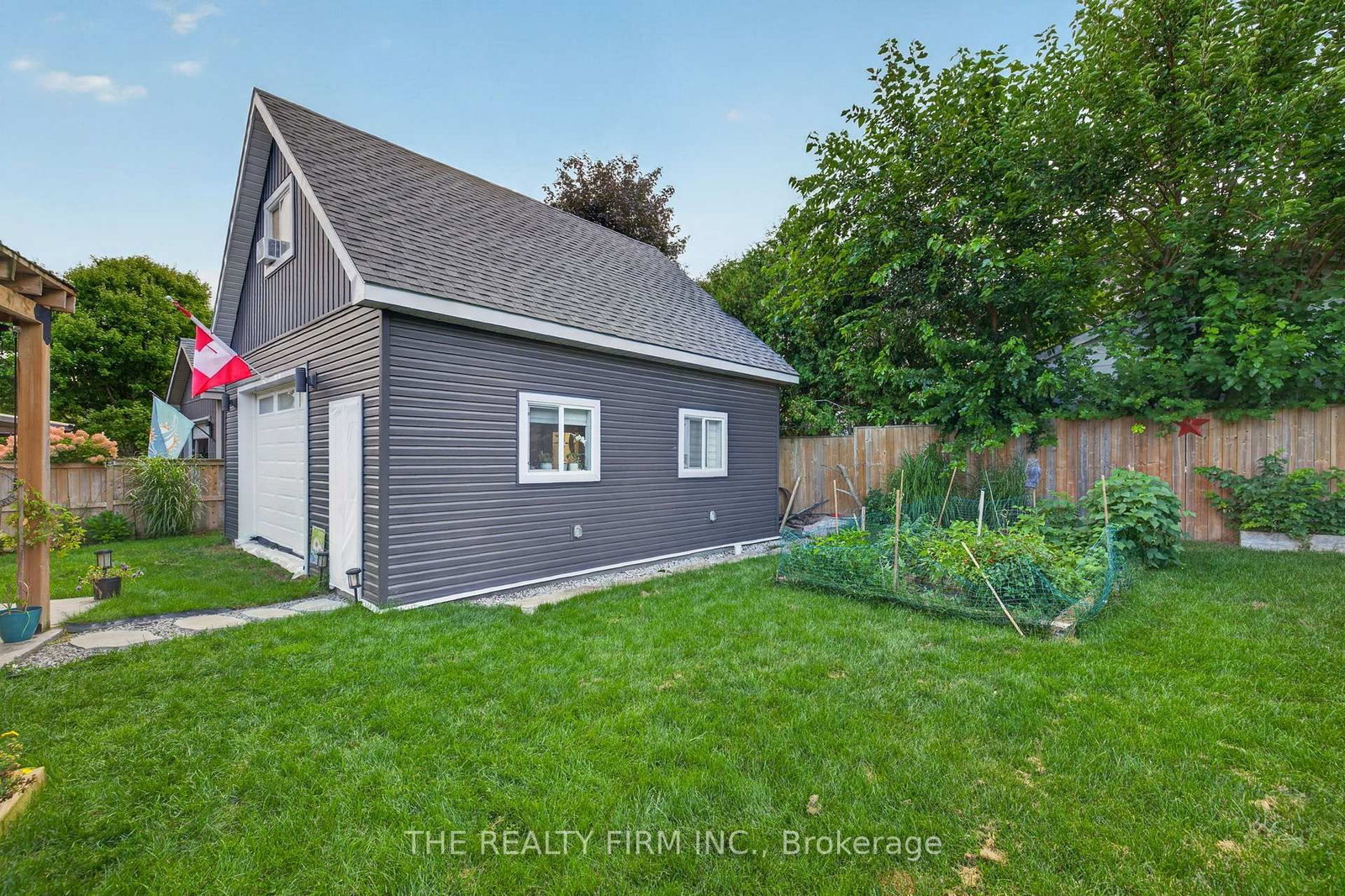 6 Oakdale Place • Ingersoll, ON photo 37