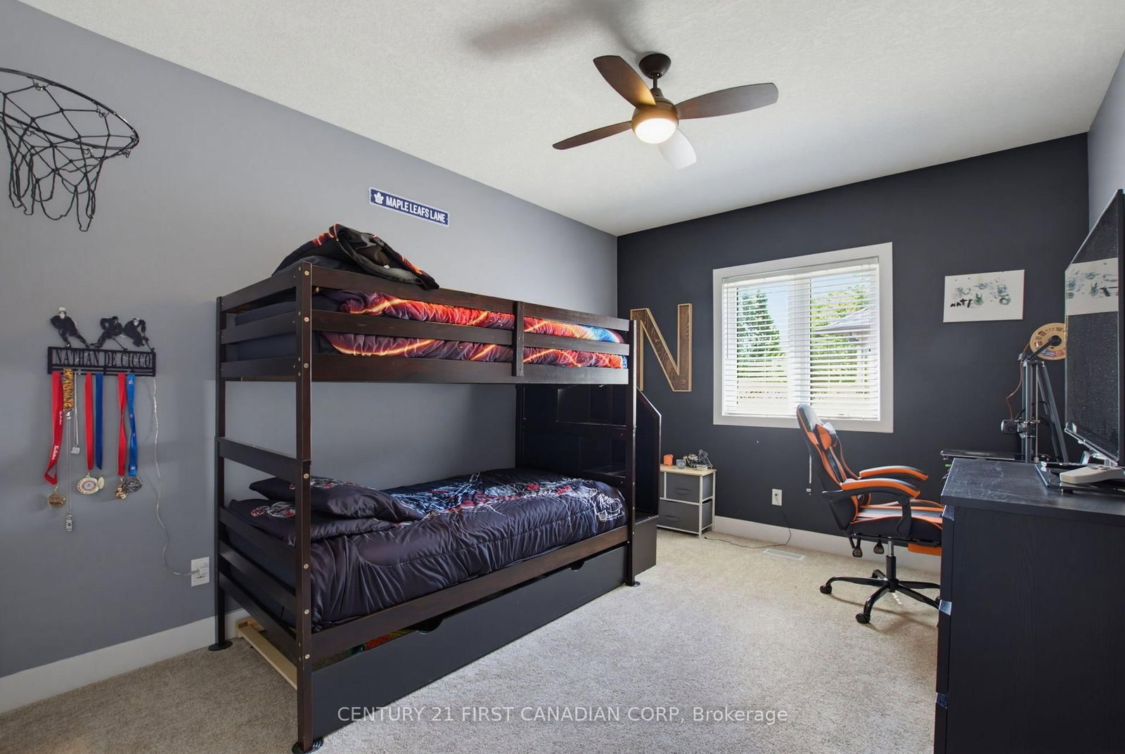 183 Acton Street • Strathroy-Caradoc, ON photo 8