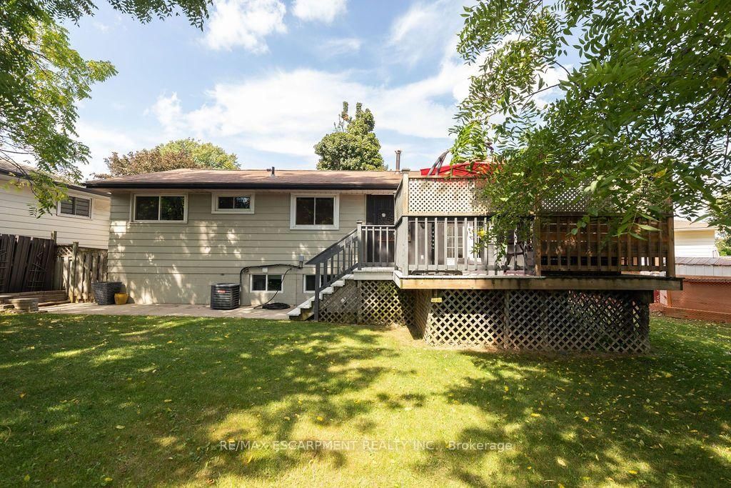 57 Valery Court • Hamilton, ON photo 11