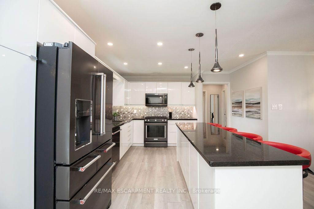 57 Valery Court • Hamilton, ON photo 26