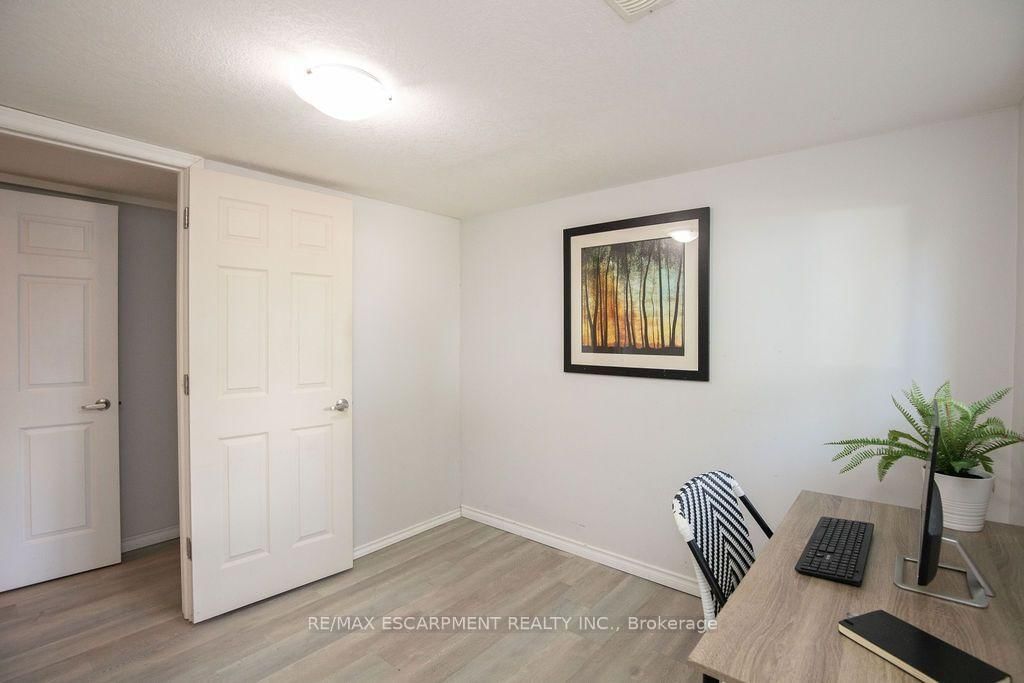 57 Valery Court • Hamilton, ON photo 42