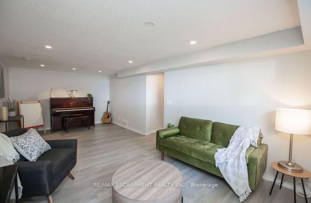 57 Valery Court • Hamilton, ON photo 48