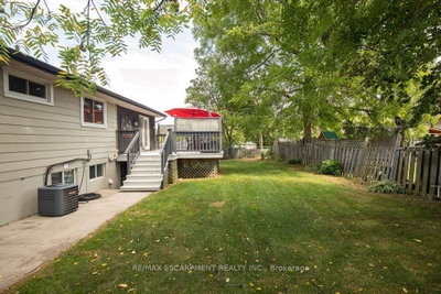 57 Valery Court • Hamilton, ON photo 9