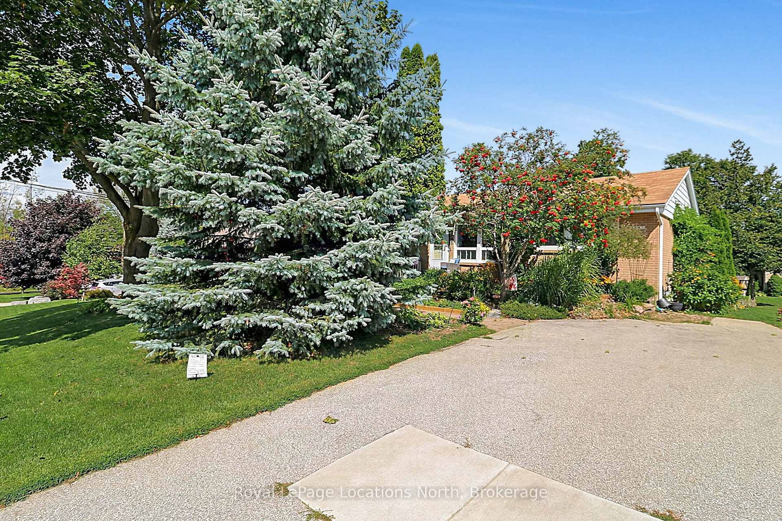 245 PEARSON Street N, Meaford 2