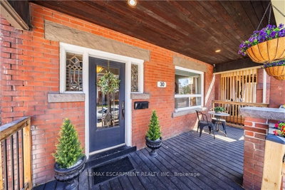 30 Lottridge Street • Hamilton, ON photo 4