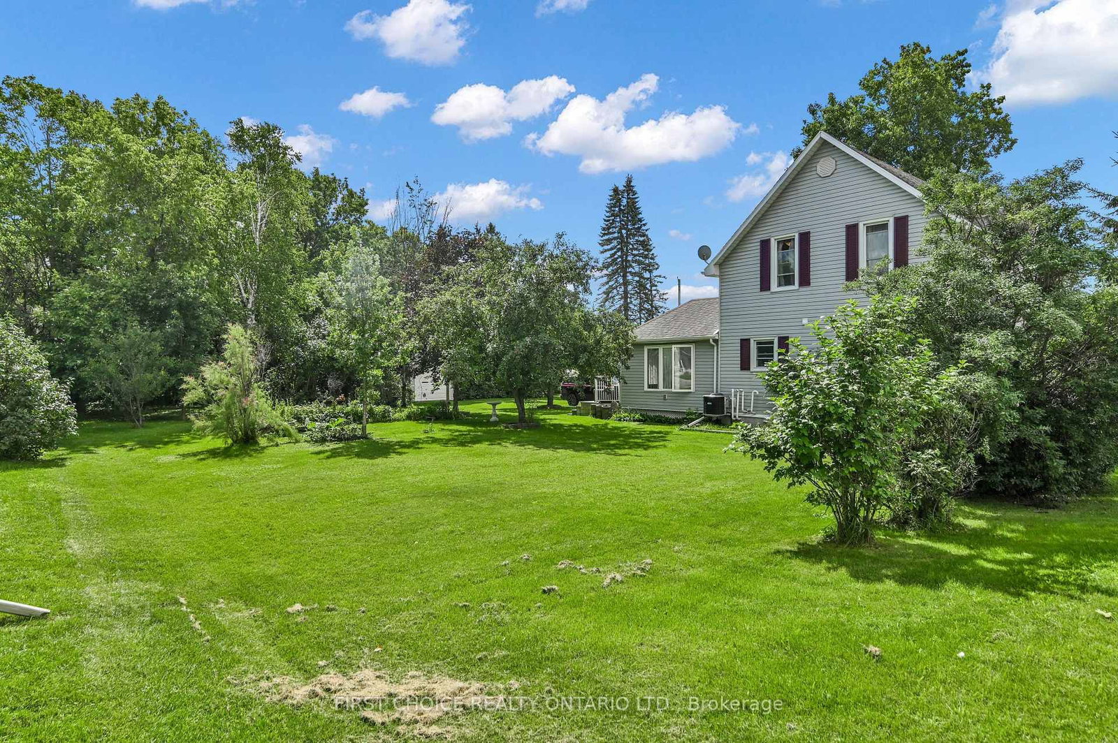 235 Ottawa Street • Almonte, ON photo 34