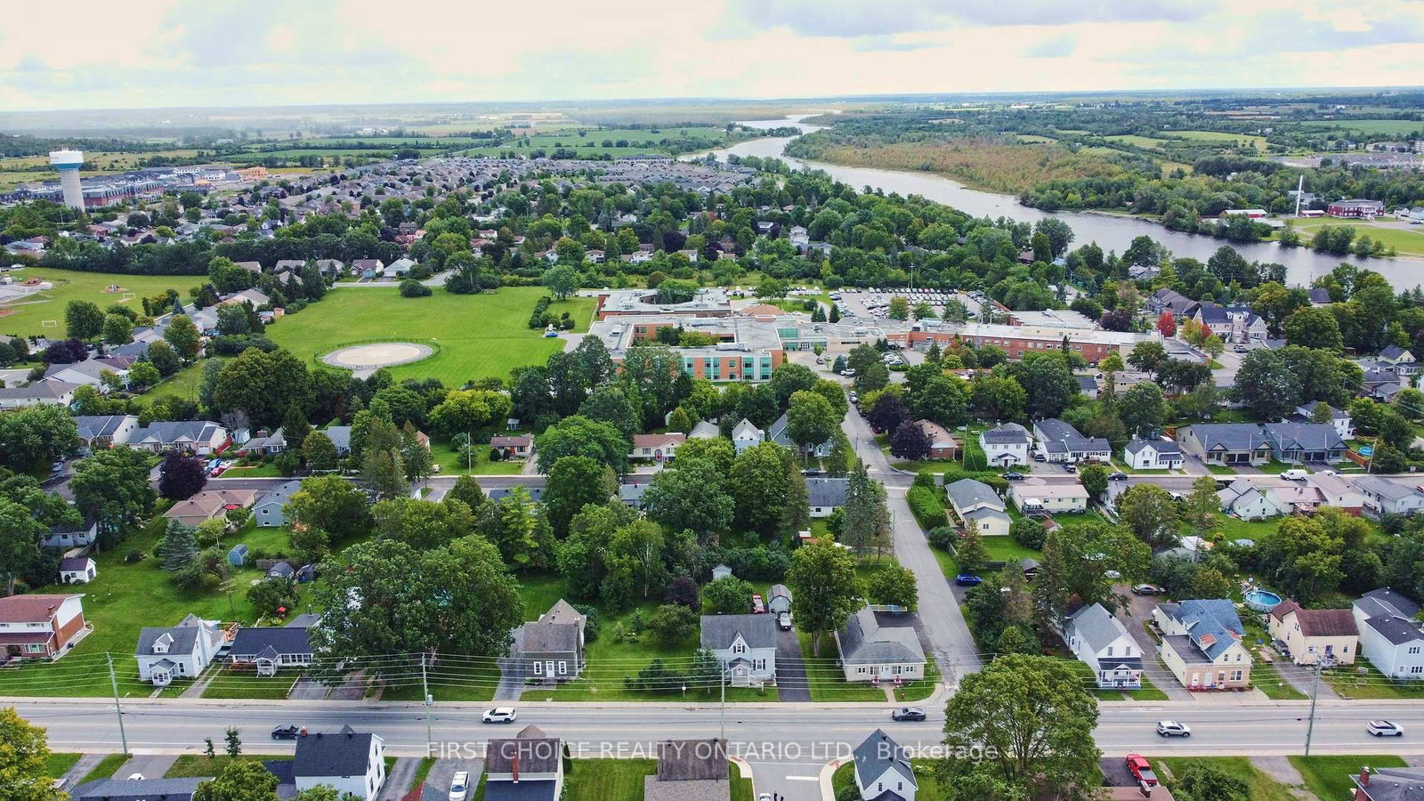 235 Ottawa Street • Almonte, ON photo 48