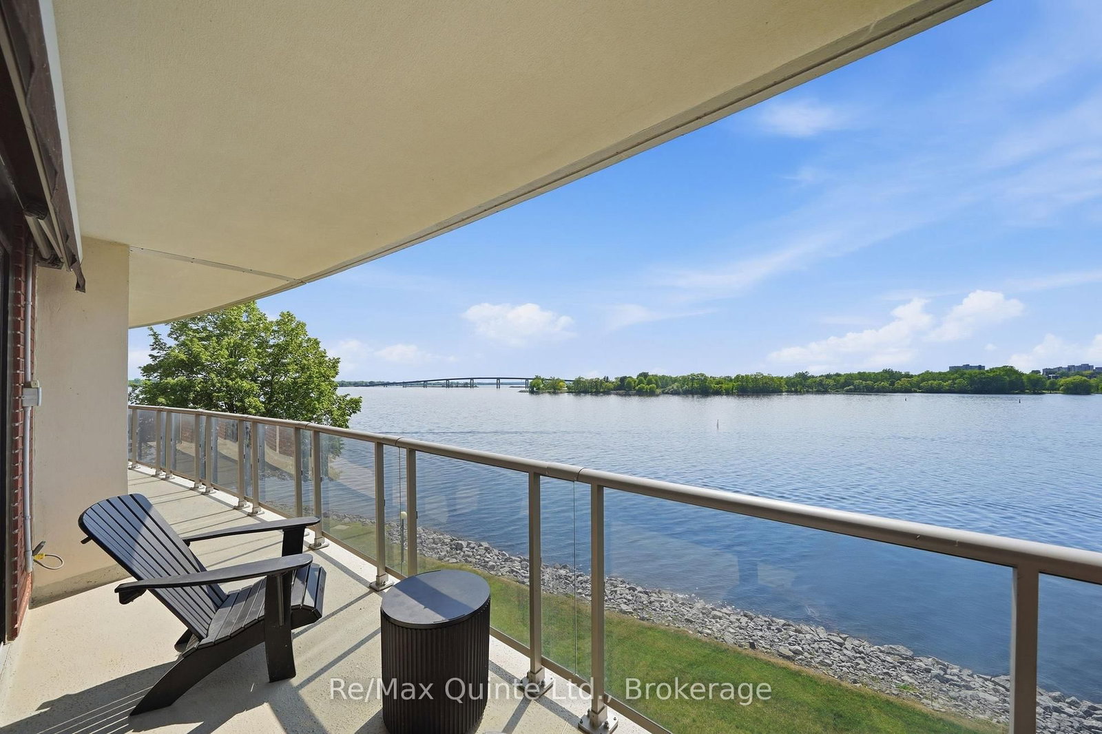 2 SOUTH FRONT Street • #307 • Belleville, ON photo 12