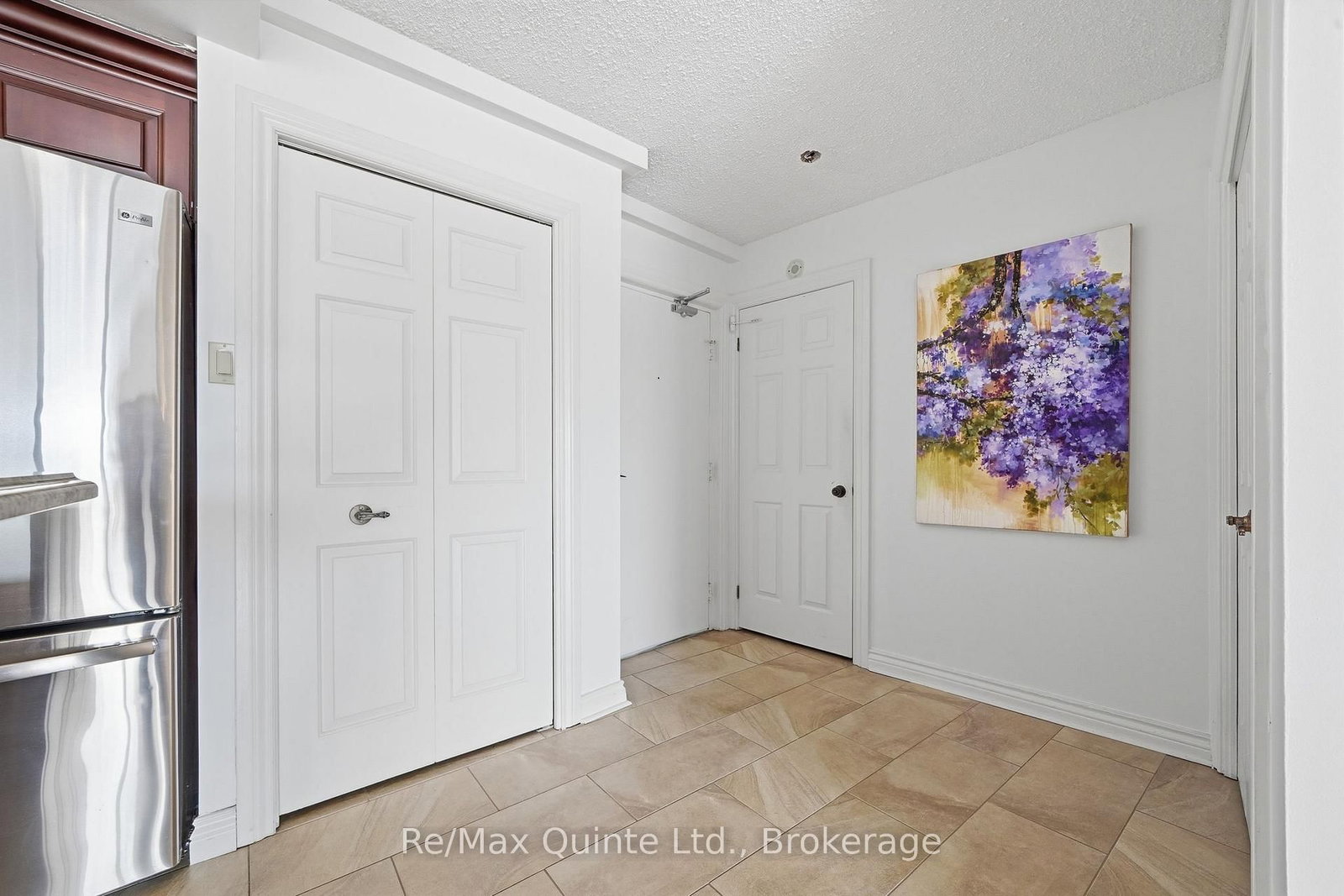 2 SOUTH FRONT Street • #307 • Belleville, ON photo 17