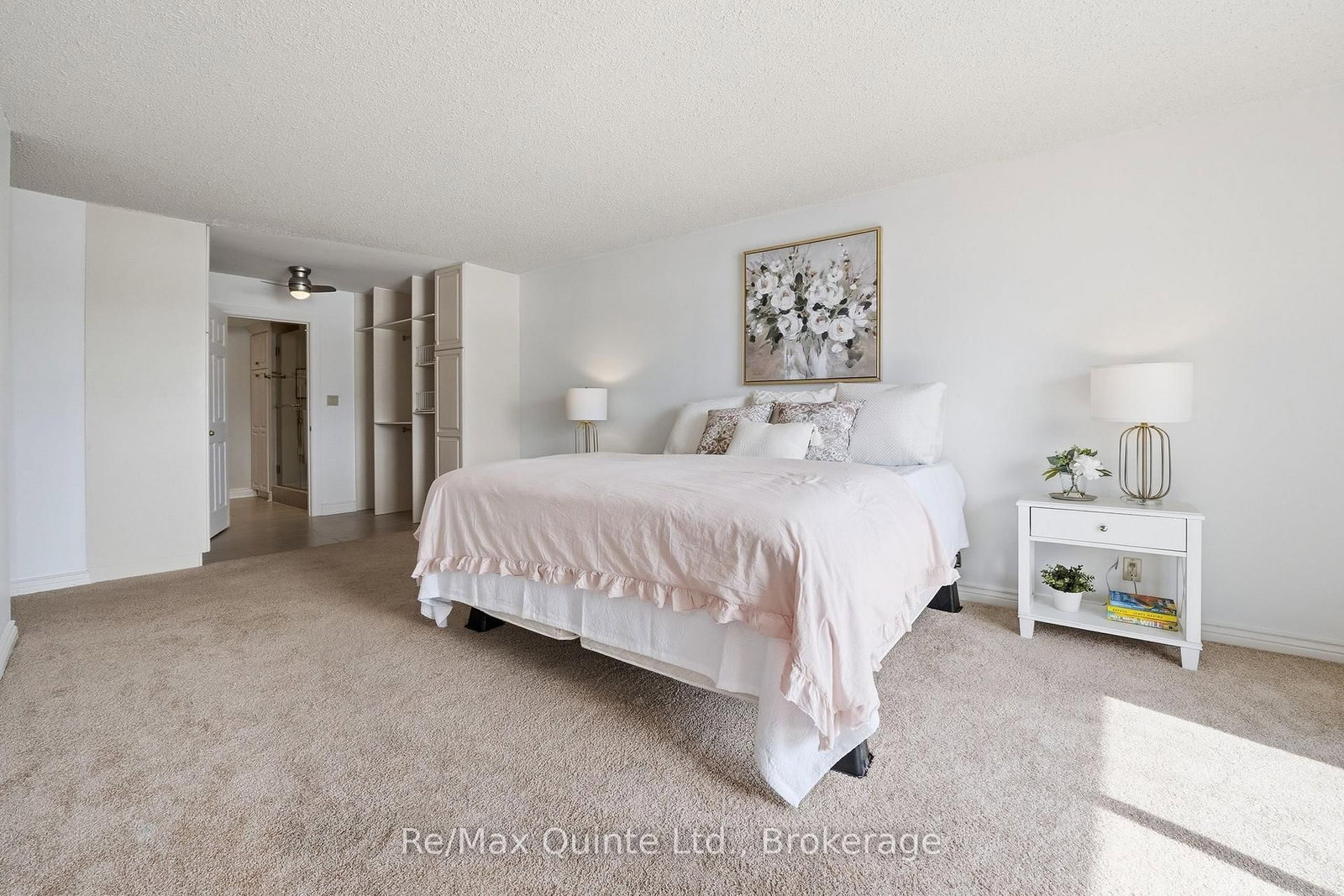 2 SOUTH FRONT Street • #307 • Belleville, ON photo 38