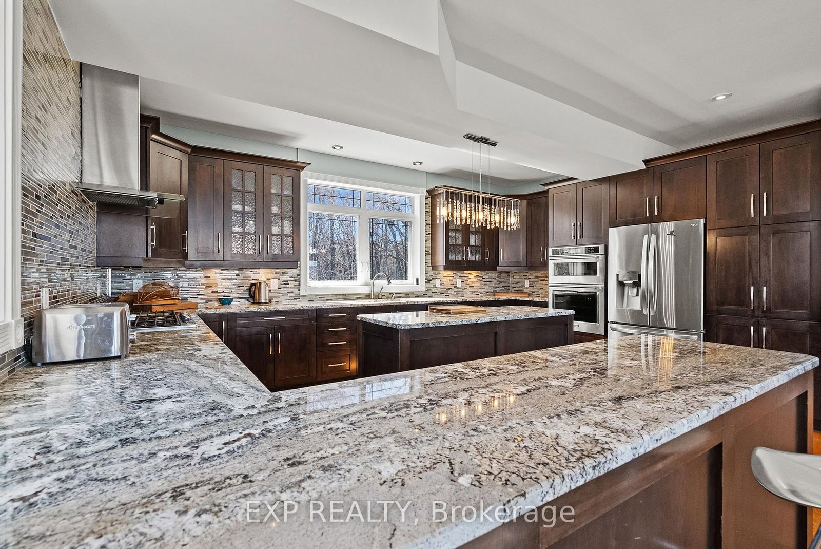 102 Allbirch Road • Ottawa, ON photo 14
