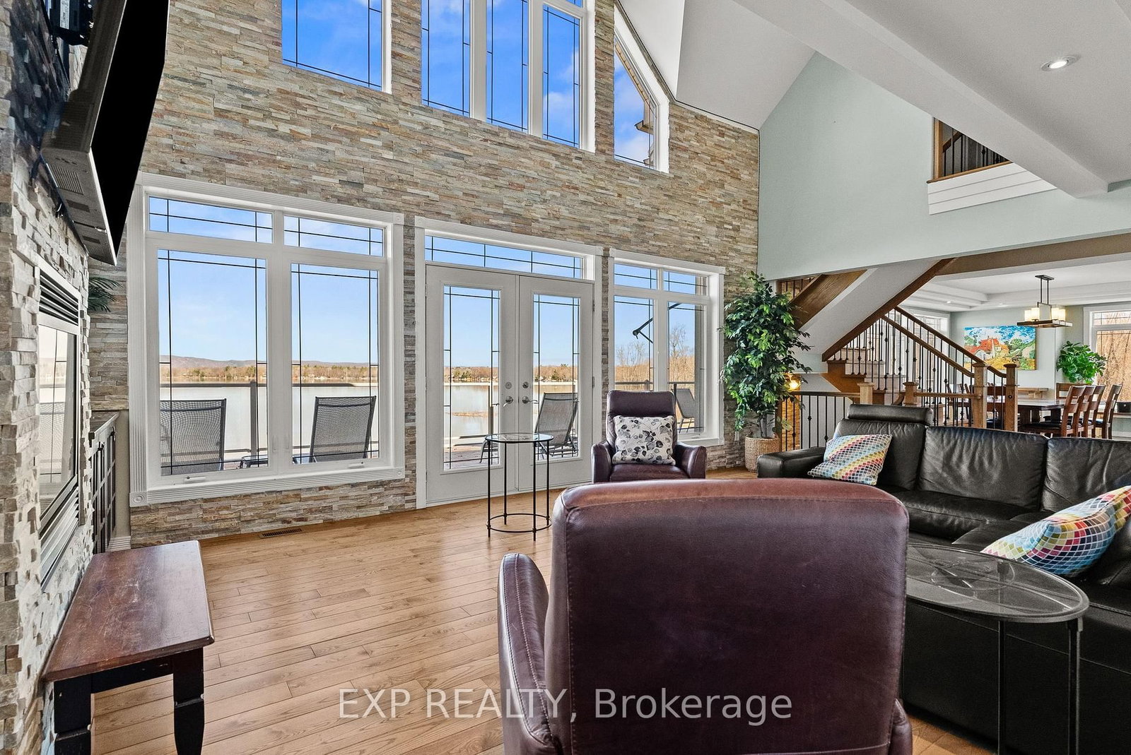 102 Allbirch Road • Ottawa, ON photo 22