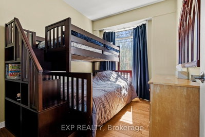 102 Allbirch Road • Ottawa, ON photo 7