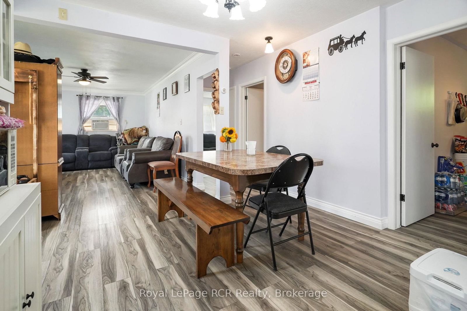 16 Patrick Street W • North Huron, ON photo 13