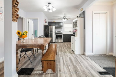 16 Patrick Street W • North Huron, ON photo 8