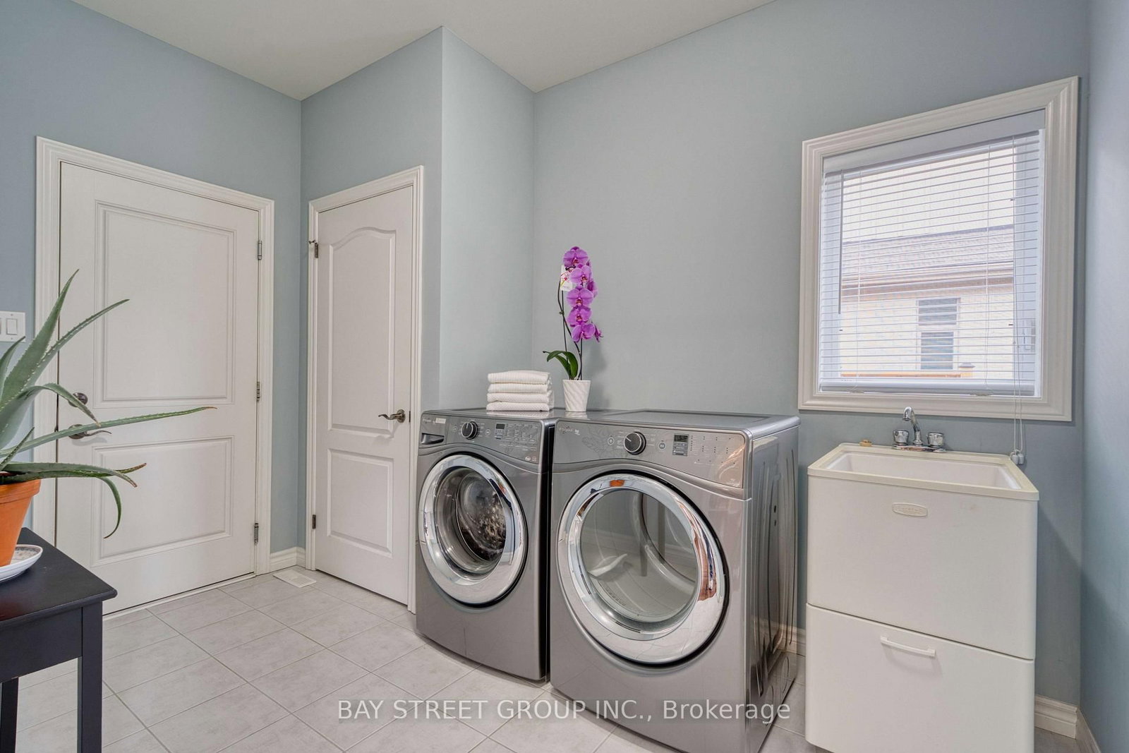 566 Bradwell Chase • London North, ON photo 21