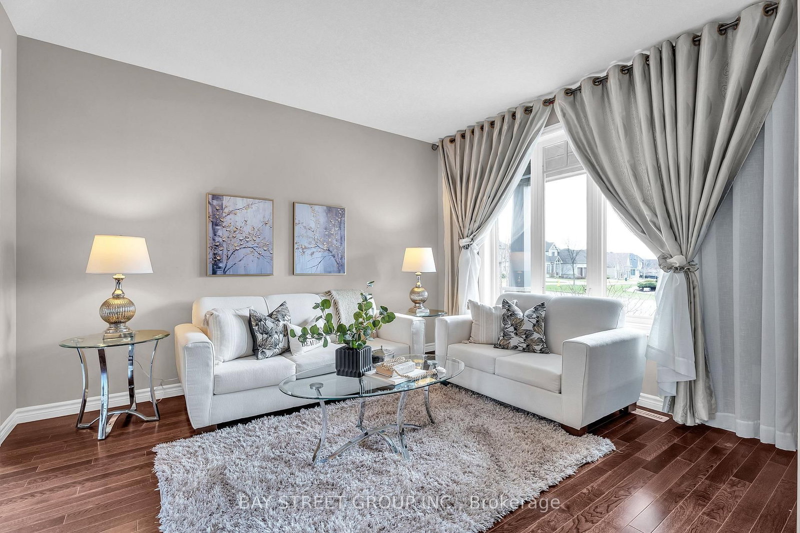 566 Bradwell Chase • London North, ON photo 4