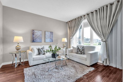 566 Bradwell Chase • London North, ON photo 4