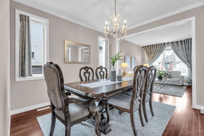 566 Bradwell Chase • London North, ON photo 8