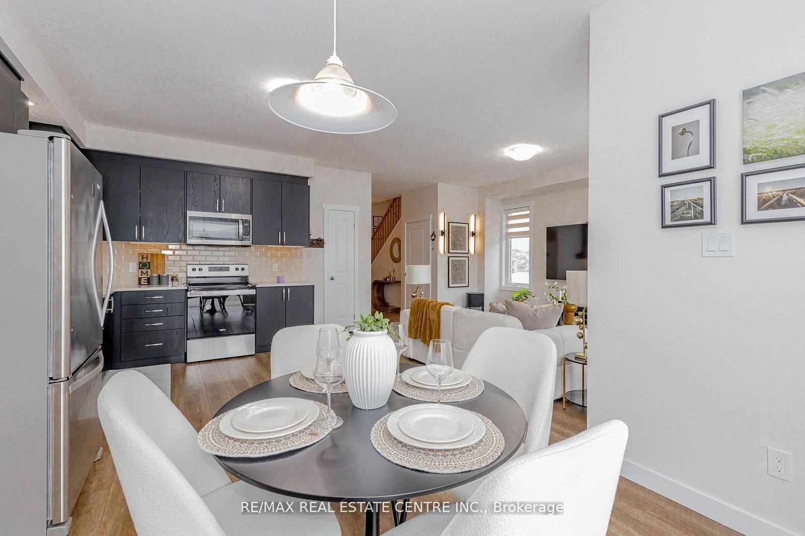 8 Moon Crescent • Cambridge, ON photo 23