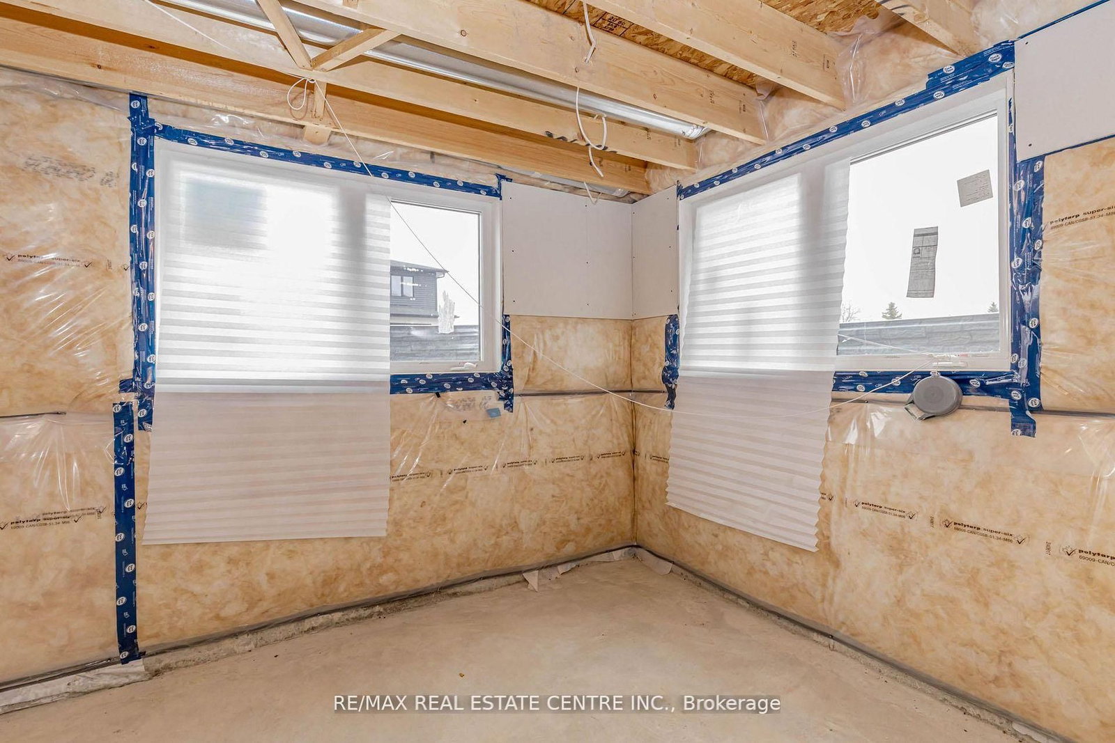 8 Moon Crescent • Cambridge, ON photo 33