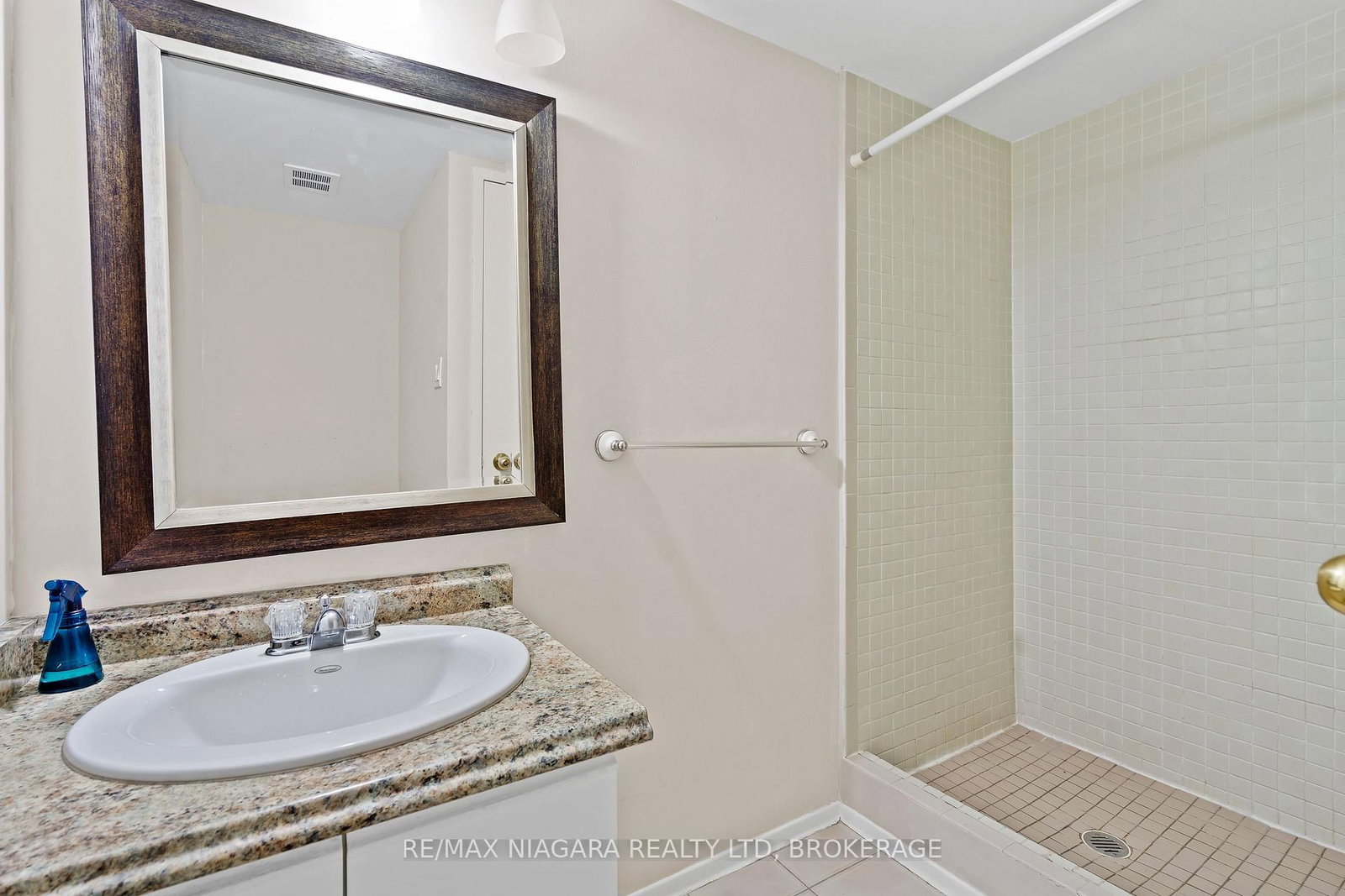 7 GALE Crescent • #502 • St. Catharines, ON photo 17