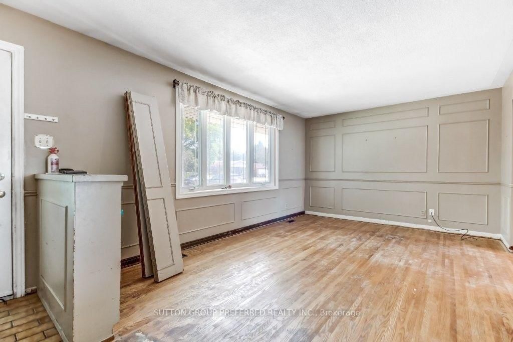 1 Pickwick Place • London East, ON photo 6