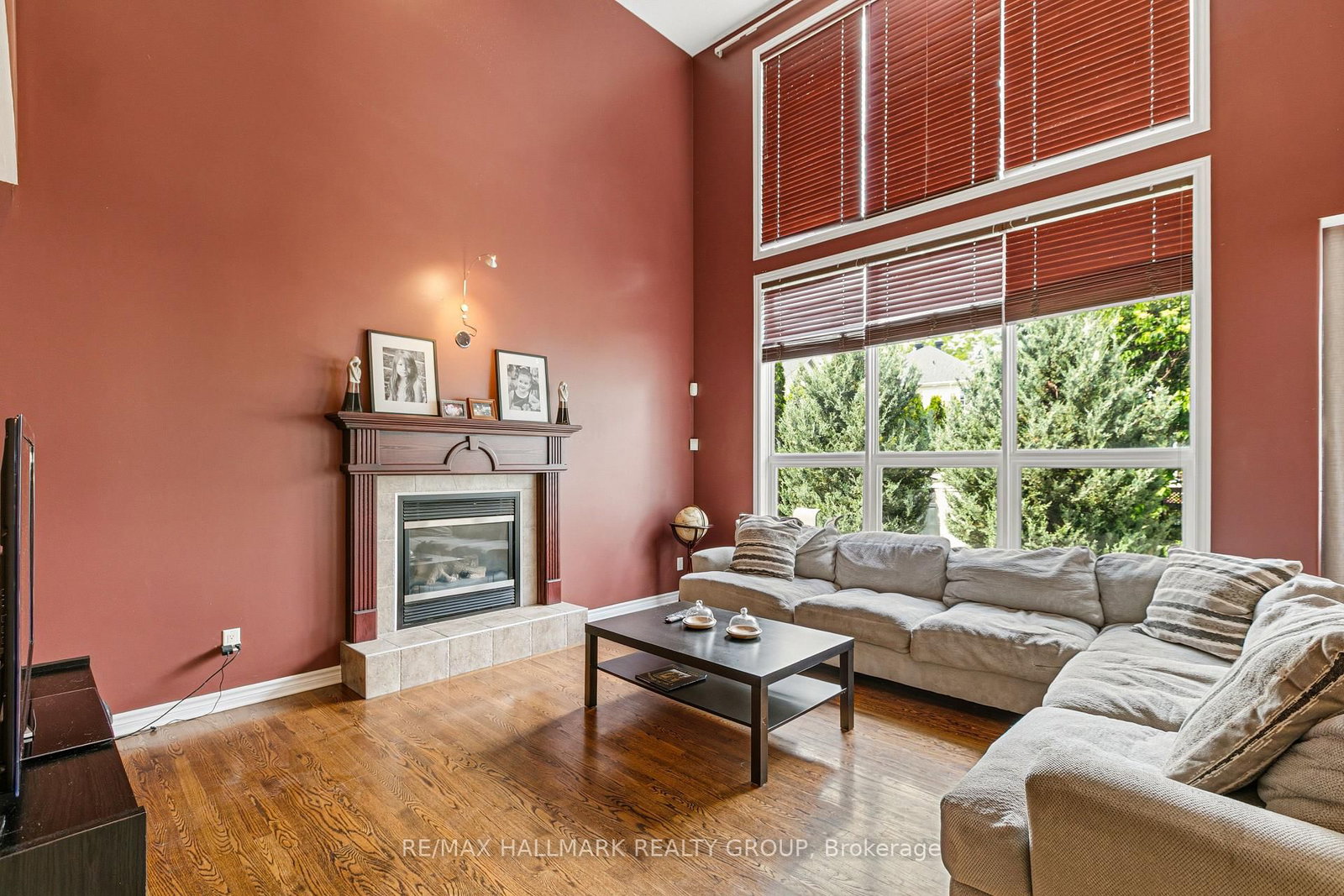 9 Blackshire Circle • Ottawa, ON photo 12