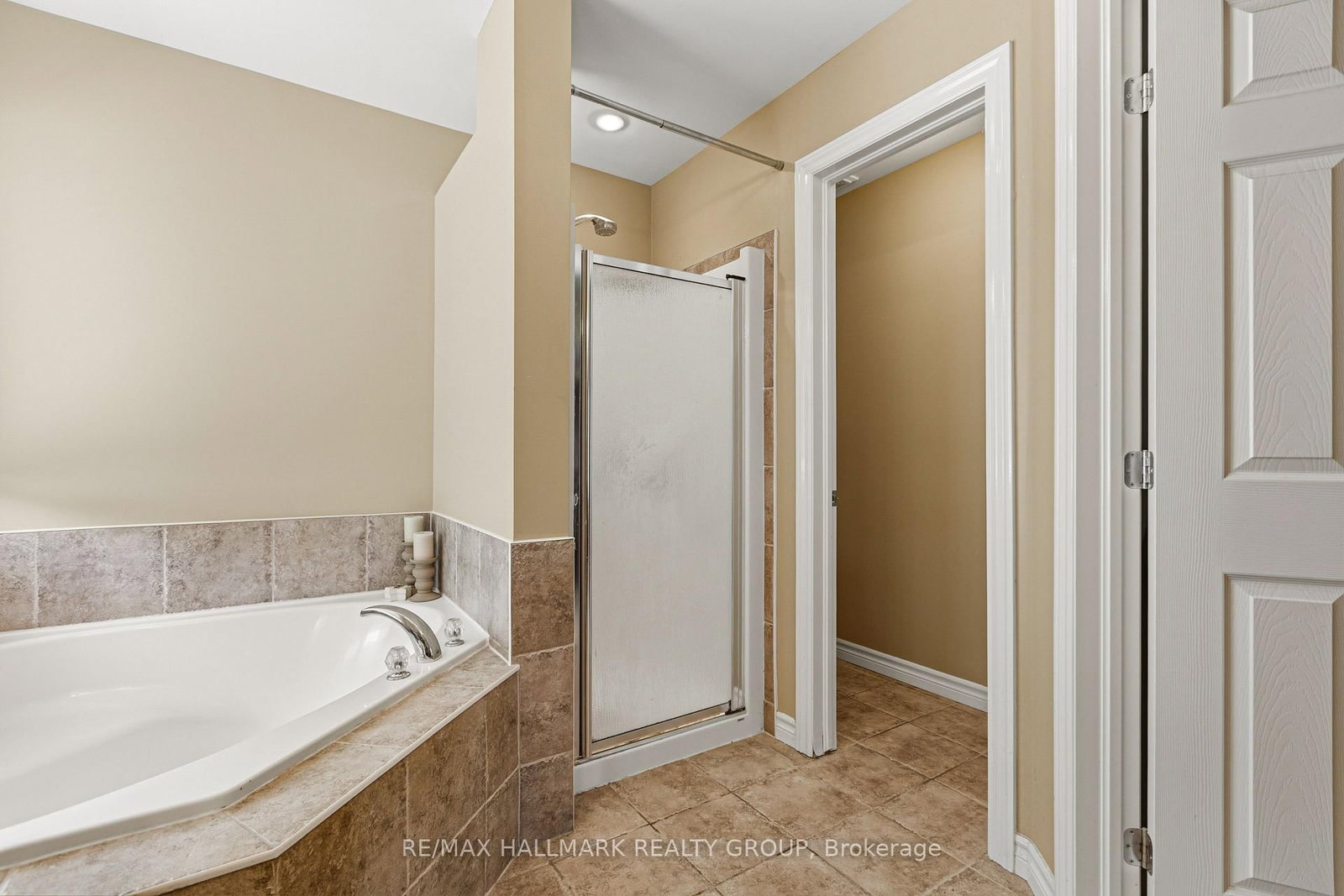 9 Blackshire Circle • Ottawa, ON photo 29