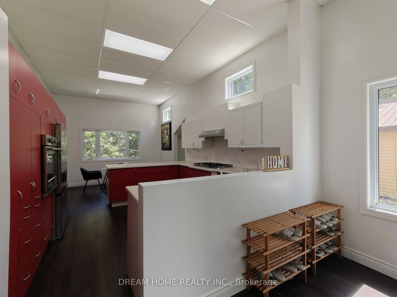 150 Hillside Lake Road