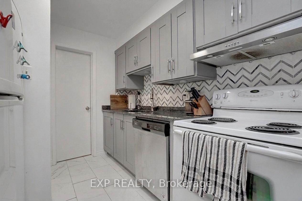 20 Hart Avenue • #F • Ottawa, ON photo 12